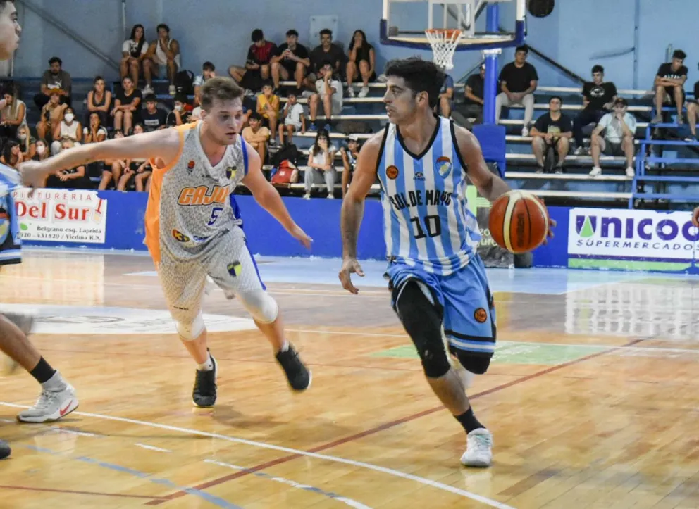 Un entonado Sol de Mayo ya se enfoca en su visita a Ferro de Pico