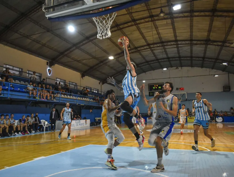 Se sacó la mufa: Sol consiguió su primera victoria