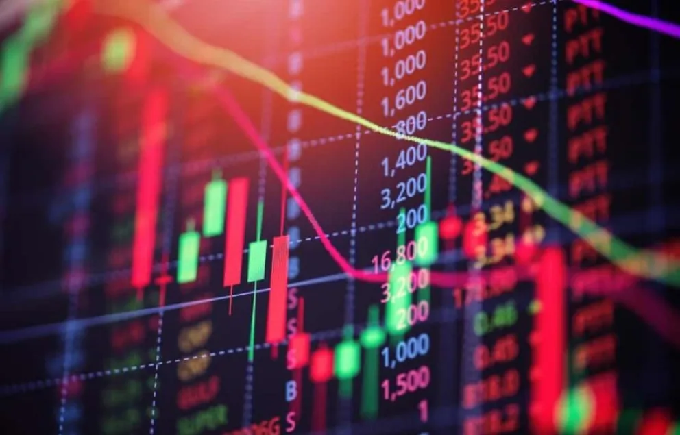 Caos económico: se desploman las bolsas mundiales ante el temor de una invasión rusa a Ucrania