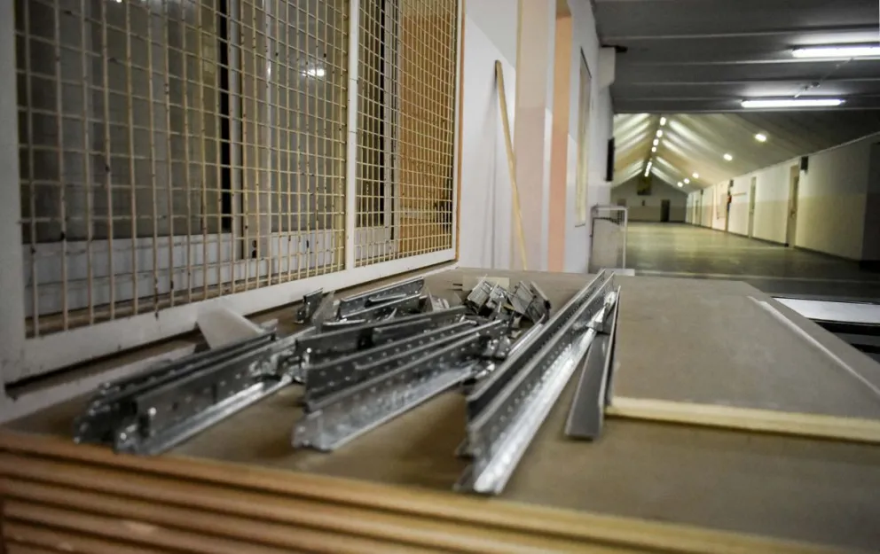 Funcionarios ponen bajo la lupa el estado de las escuelas