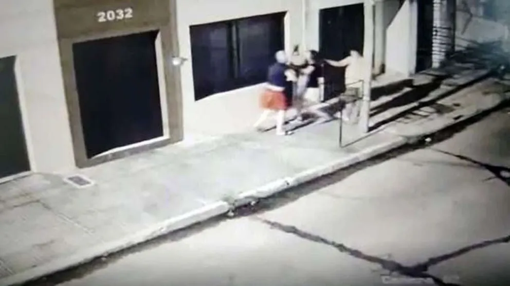 Fue torturada por sus padres durante 20 años: la rescataron sus vecinos 