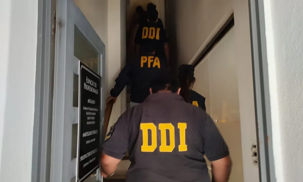 En un amplio operativo, un joven de 21 años fue detenido en Patagones: de qué se lo acusa