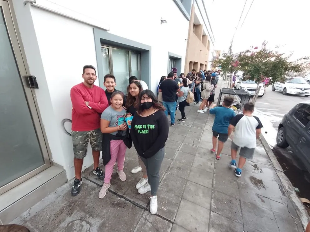 Lleno de colas, continúa el Laberinto del Terror en Viedma 