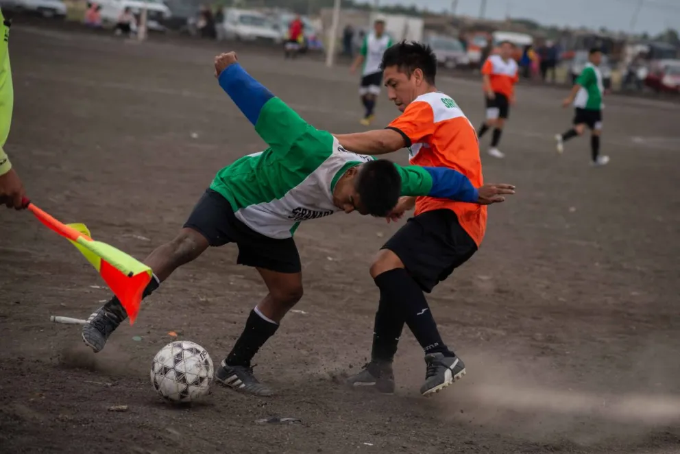 Se pone primera en el torneo barrial "La Amistad"