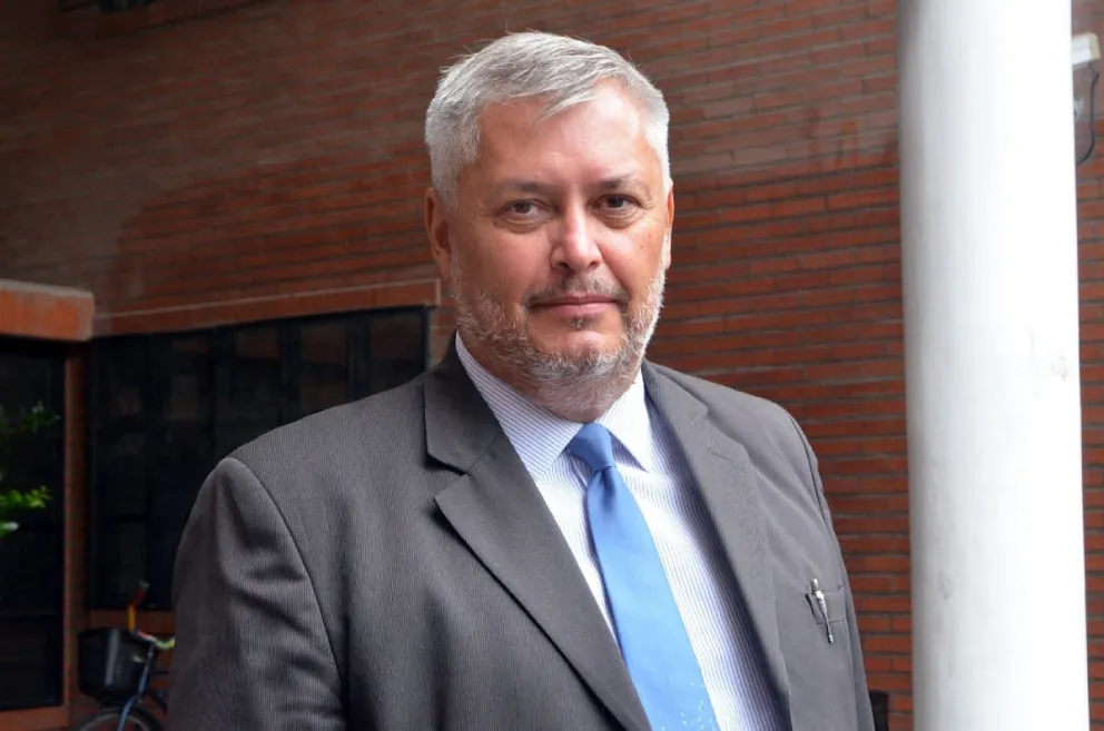 La defensora se opuso a que quede apresado, sin embargo Dvorzak dispuso lo contrario ante la gravedad del hecho denunciado durante la madrugada de la fecha patria. Foto NoticiasNet (archivo).