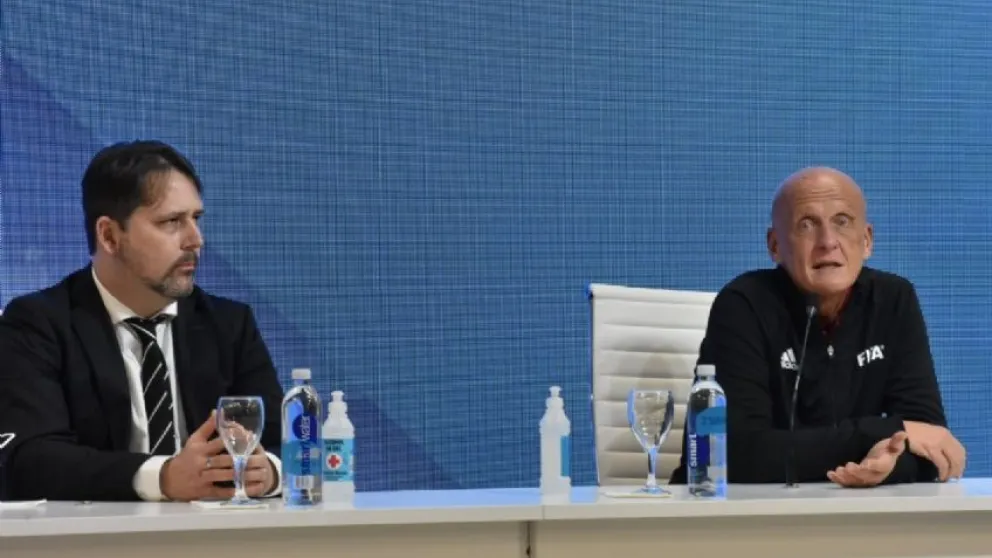 Inauguración: la AFA presentó el edificio del VAR con un invitado de lujo