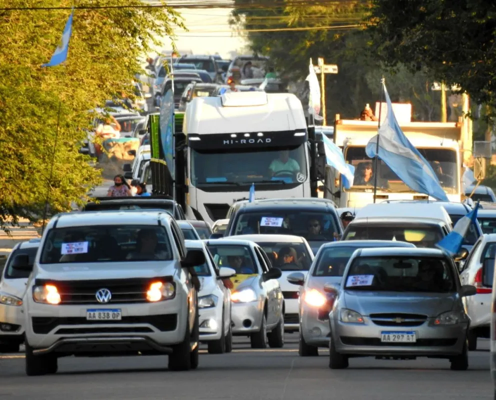 Siglo XXI y Valcheta clama por una sucursal bancaria