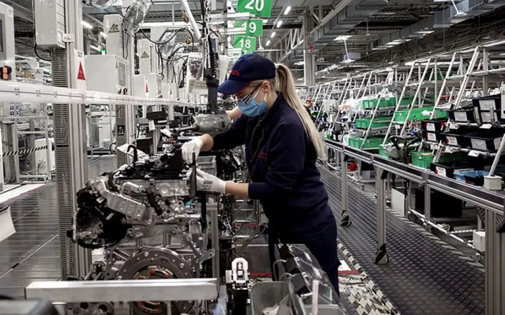 Aseguran que la semana laboral de cuatro días será buena para la salud