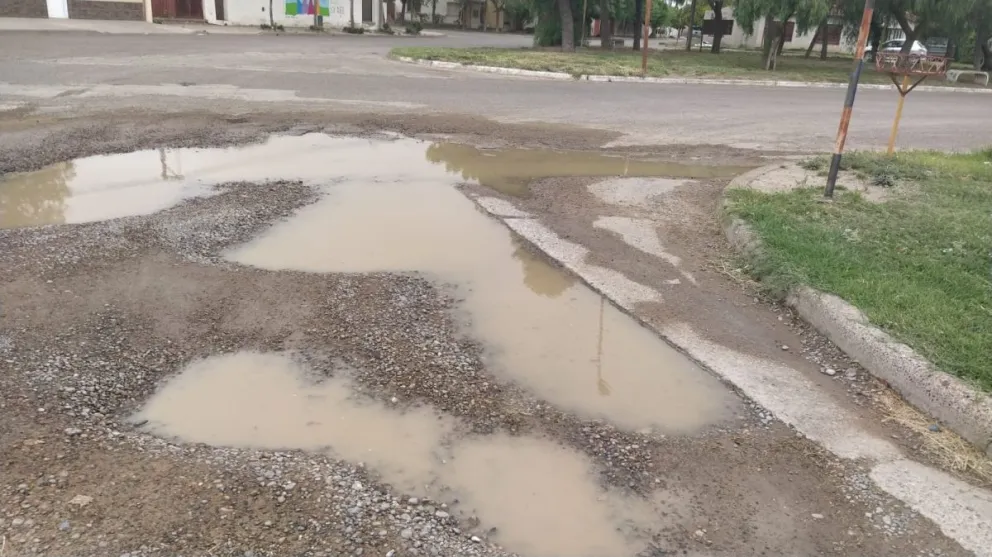 Piden al Intendente Zara, reparación y mantenimiento de calles y caminos