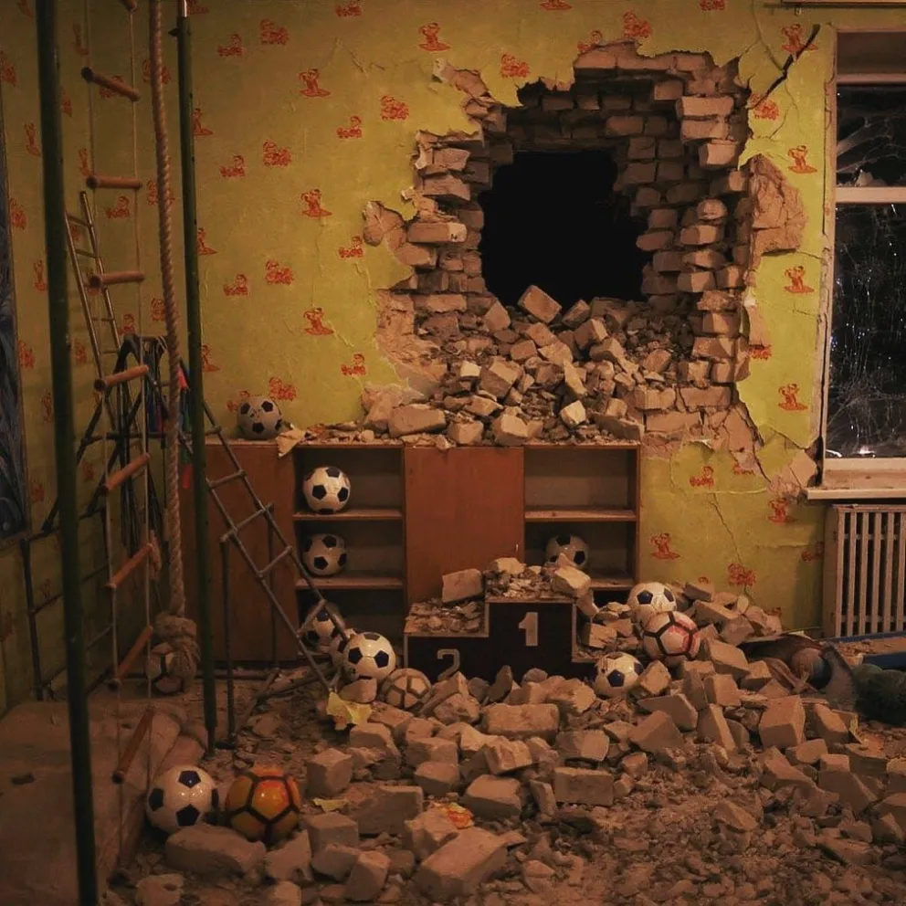 Un barilochense retrató el desastre que se vive en las calles de Ucrania