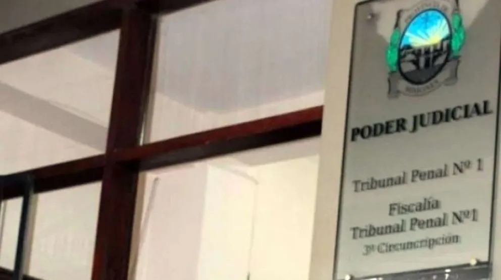 Horror: un hombre confesó que abusó de su hijastra por varios años y que tienen tres hijos en común  