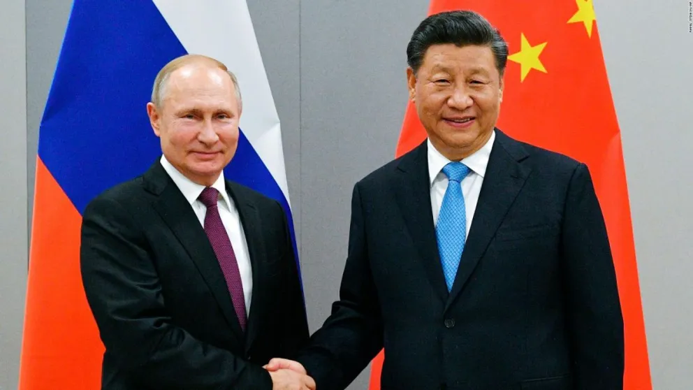 Xi Jinping habló con Vladimir Putin y pidió “resolver el problema mediante la negociación”