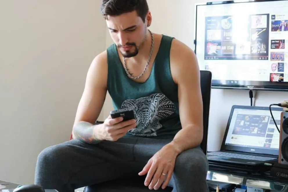 La historia del joven que salió de Venezuela, huyó de China por la pandemia y hoy está en Ucrania