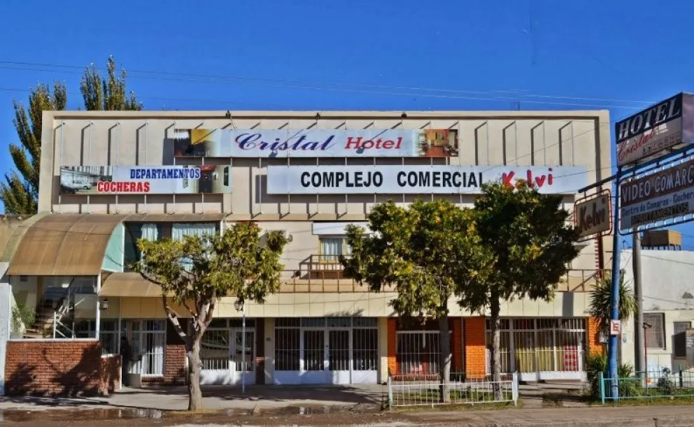 El titular del hotel Cristal aclaró que no alojó al acusado de robar en una vivienda del barrio Don Bosco