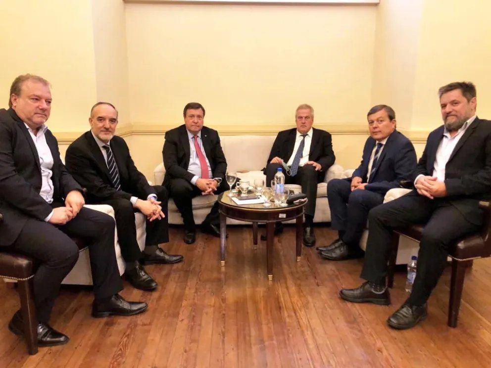 Doñate y Weretilneck anunciaron la creación de seis jardines de infantes y la ampliación de tres escuelas técnicas