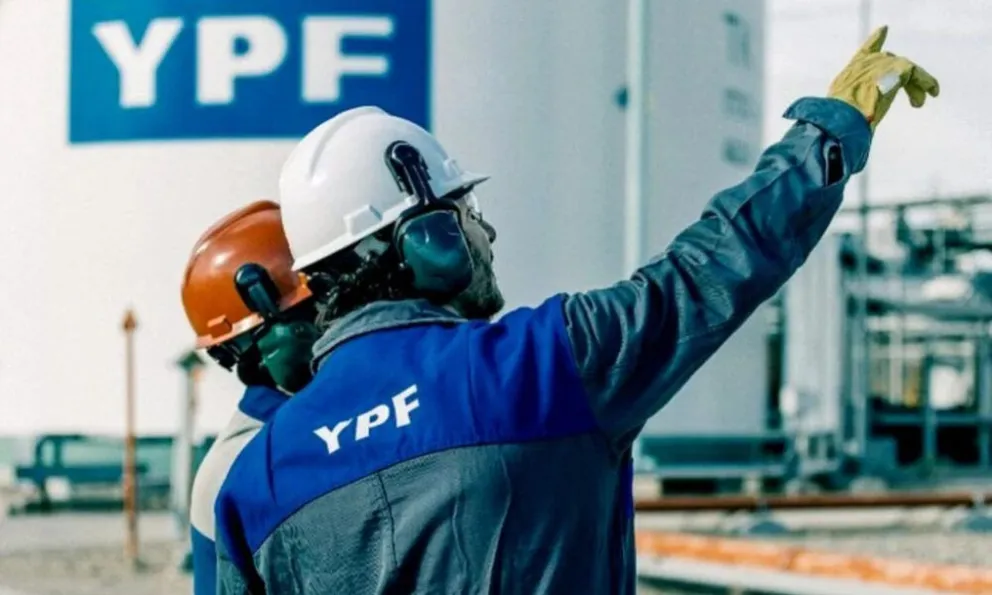 YPF busca jóvenes profesionales: cómo aplicar a todos los puestos de trabajo 