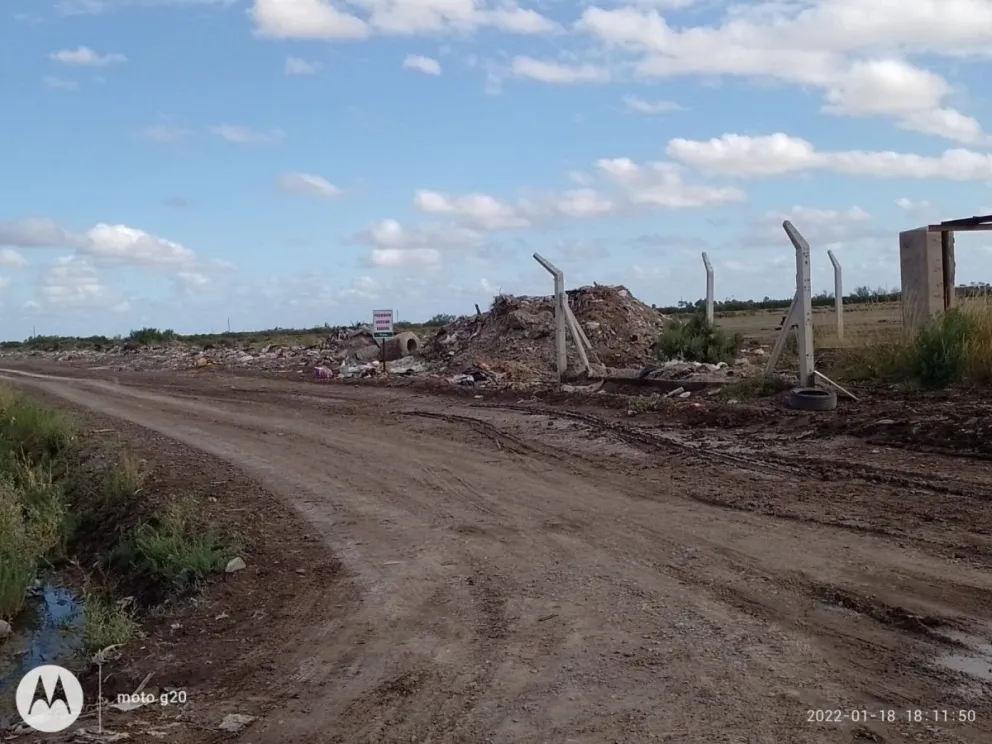 Vecinos del Loteo Silva están preocupados por los residuos cloacales y los basurales a cielo abierto