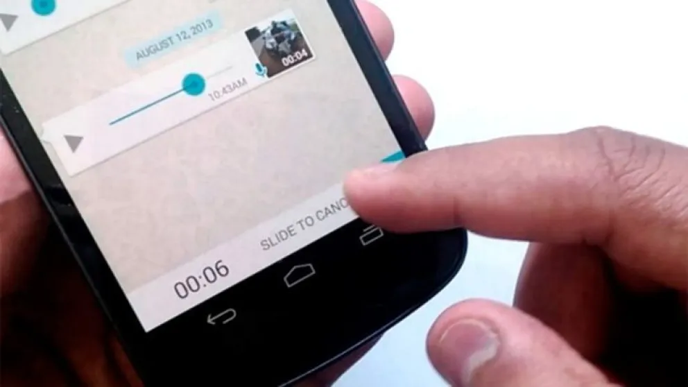 Cómo enviar audios sin mantener pulsado el botón en WhatsApp