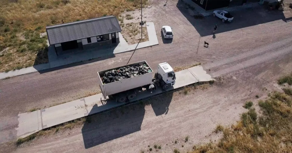 Recolección de basura: EVASA ganó la compulsa y se quedó con la operación del repositorio viedmense