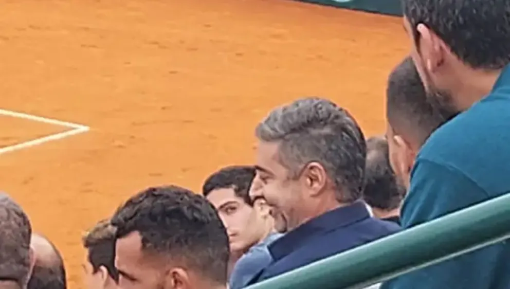 ¿Qué dirá Román? Tevez y Angelici se reunieron en la Copa Davis