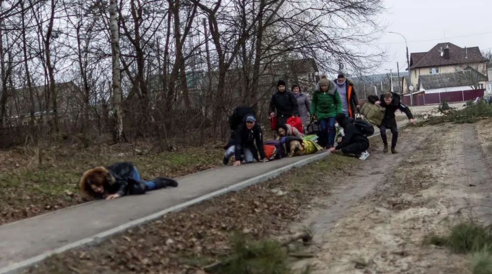 Tropas rusas atacaron a civiles desarmados en Irpin